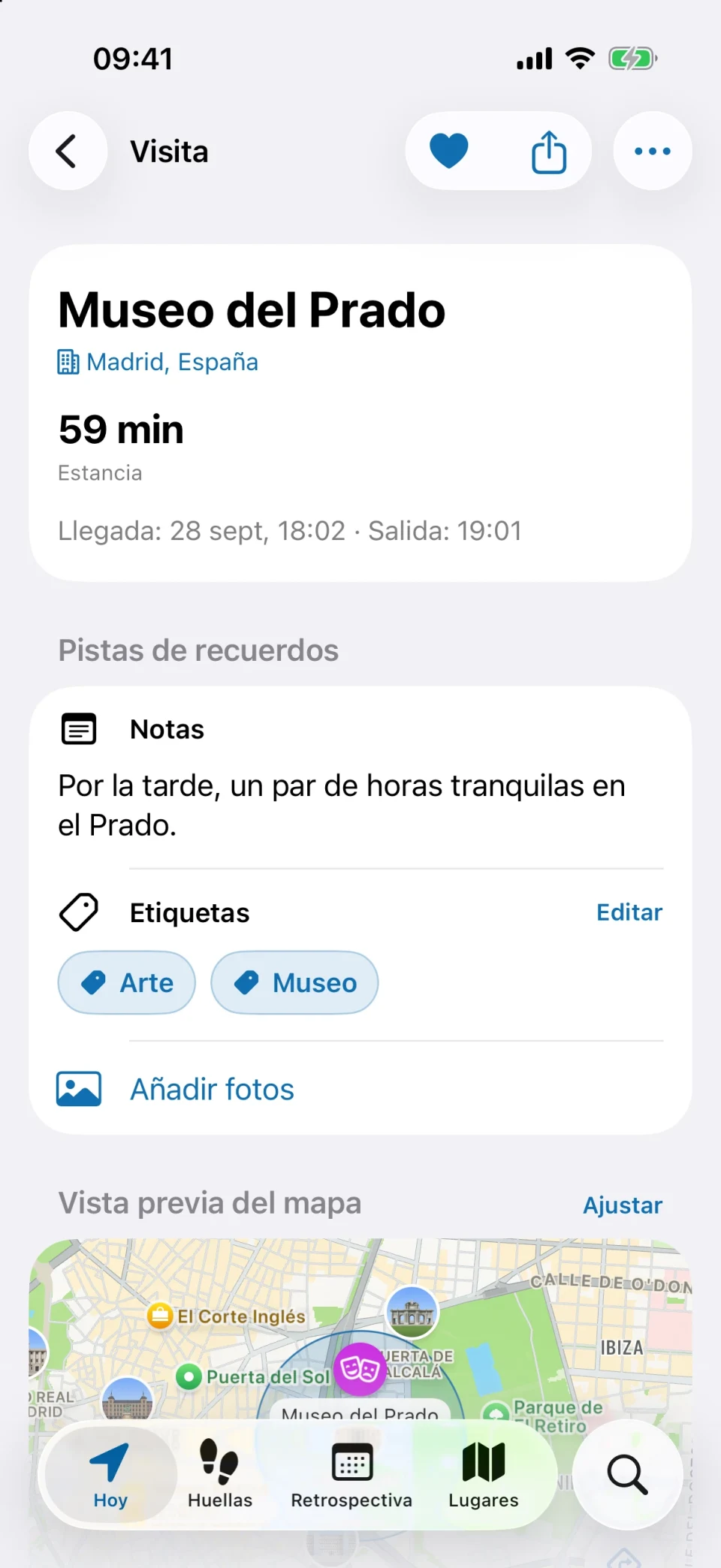 Pantalla de detalles de la visita de MeTrail con duración de la estancia, acciones rápidas y notas guardadas