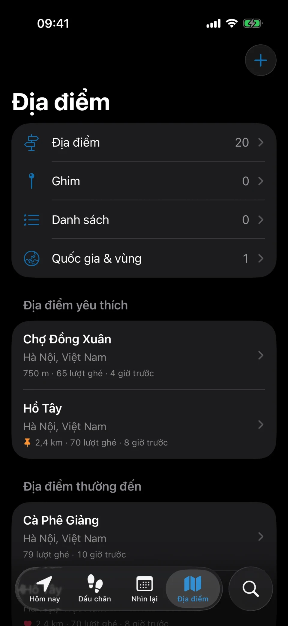 Tab Địa điểm của MeTrail với các nơi hay đến, mục yêu thích và thẻ